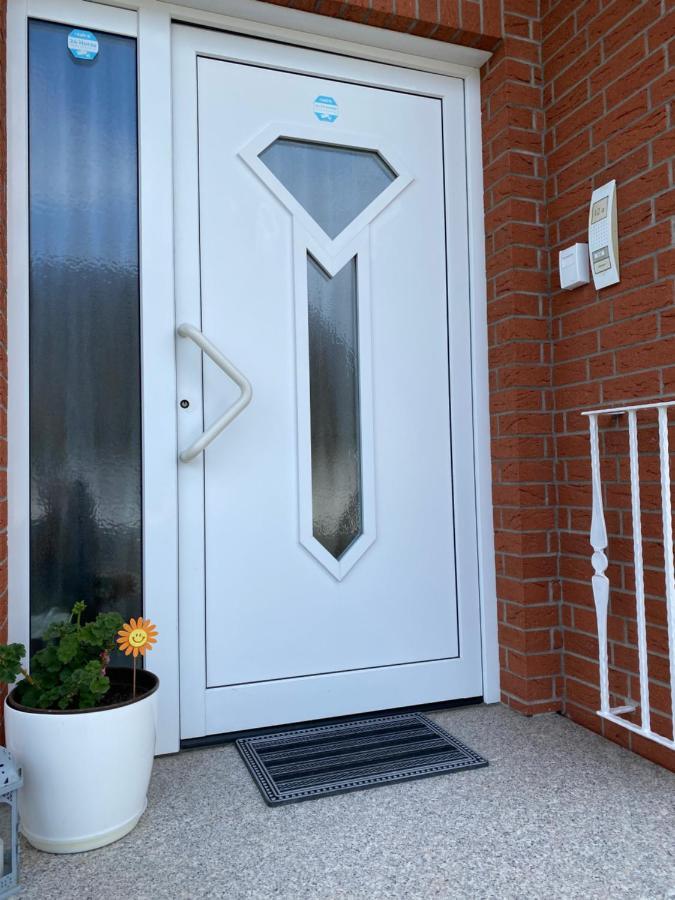 Apartment Mit Blick Auf Herkules Mit Parkplatz カッセル エクステリア 写真