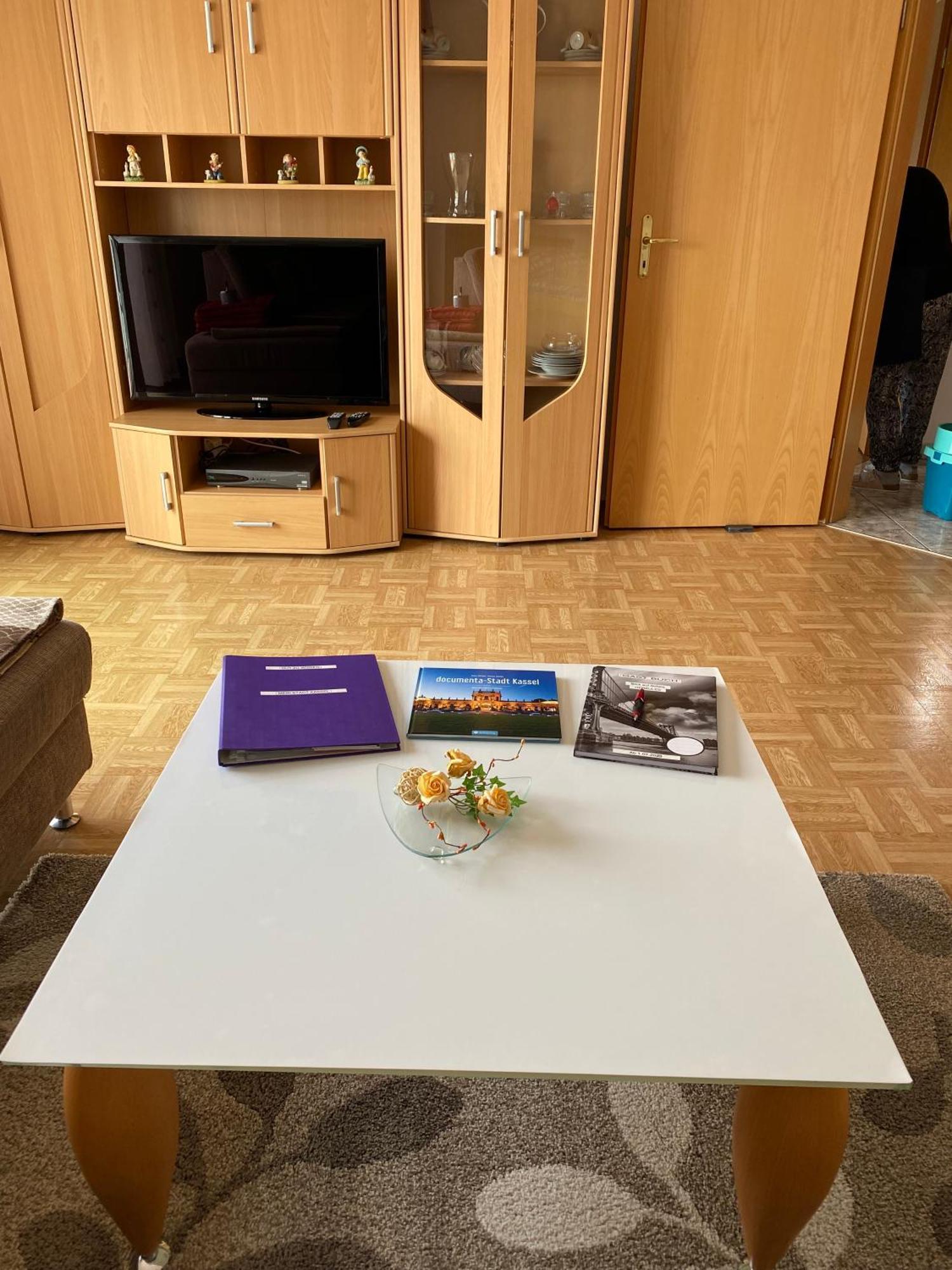 Apartment Mit Blick Auf Herkules Mit Parkplatz カッセル エクステリア 写真